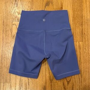 Lululemon Wunder Train High rise workout bike Short 6"  purple yoga size 4